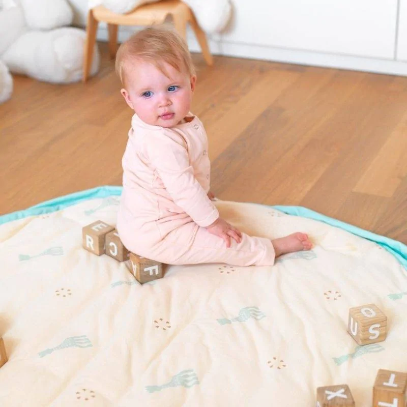 play&go Sac de rangement de jouets et tapis de jeux SOFT Sophie la girafe – Image 4